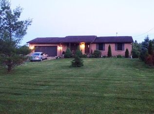 4977 Shanks Phalanx Rd, Southington, OH 44470