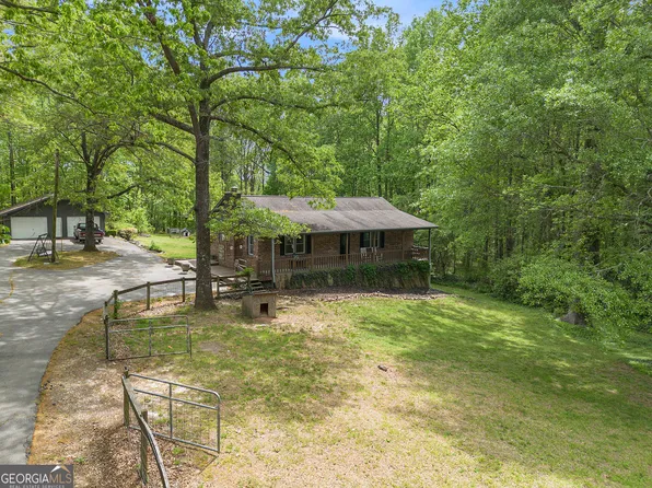 165 White Rose Ln, Temple, GA 30179