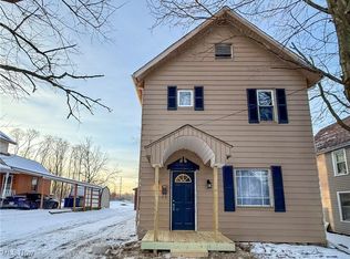 23 Henry St, Hubbard, OH 44425