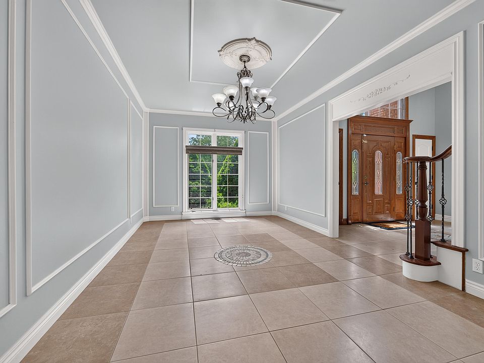 57629 Stonebriar Dr, photo 30