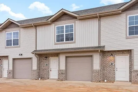 Building Photo - 940 Britton Springs Rd #305