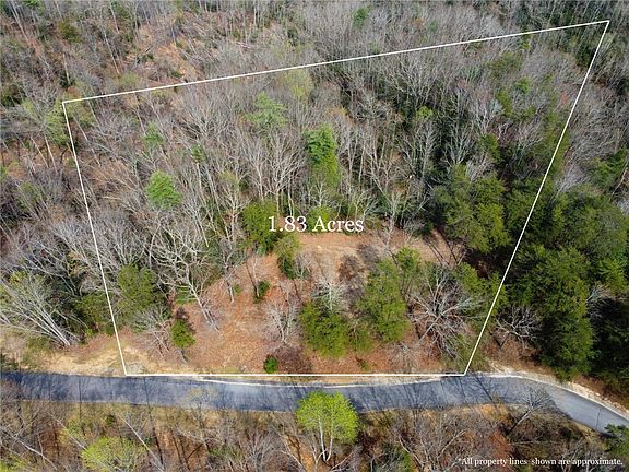 3rd image of 110 Buttercup Way