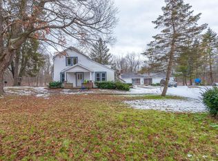 2421 Phillips Rd, Castleton, NY 12033