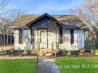 319 Texas St, Cedar Hill, TX 75104