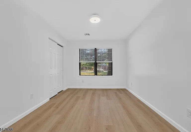 10 Daniel Ct — Photo 9
