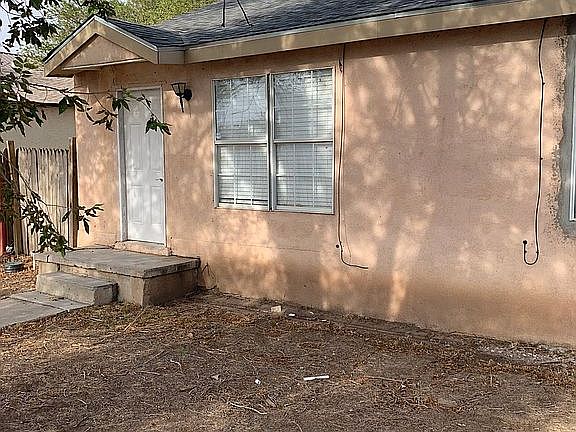 5th image of 105 S Lincoln Ave