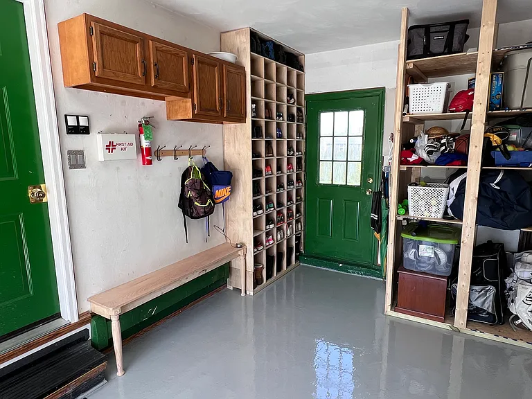 48 Caiger Ln — Photo 6