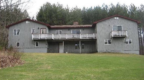 2nd image of 81 Corporation Rd