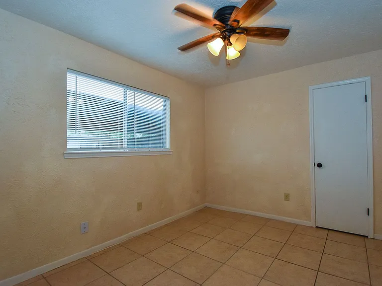 1512 Beaumont Rd — Photo 18