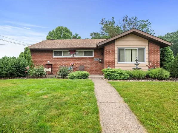 401 Dunbar Dr, Pittsburgh, PA 15235