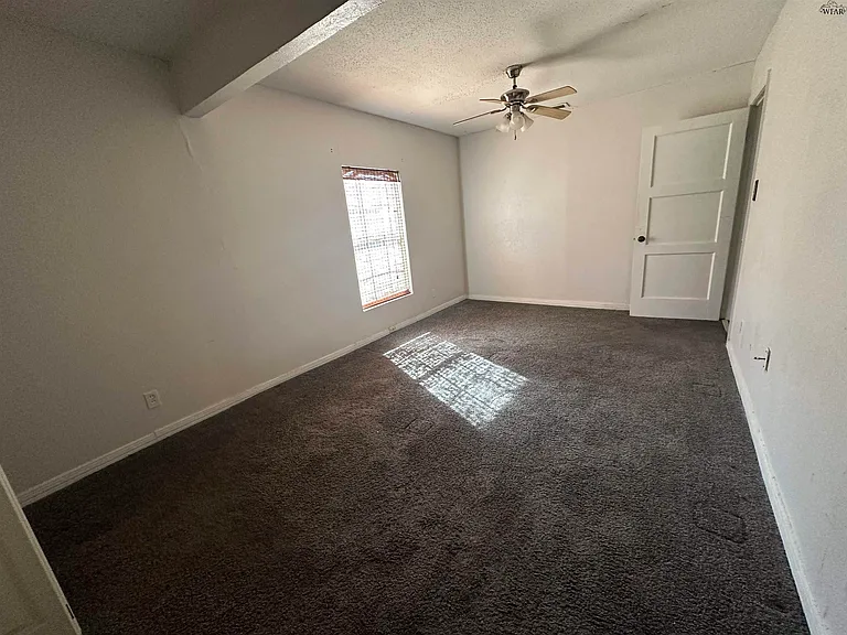2808 Avenue R — Photo 7