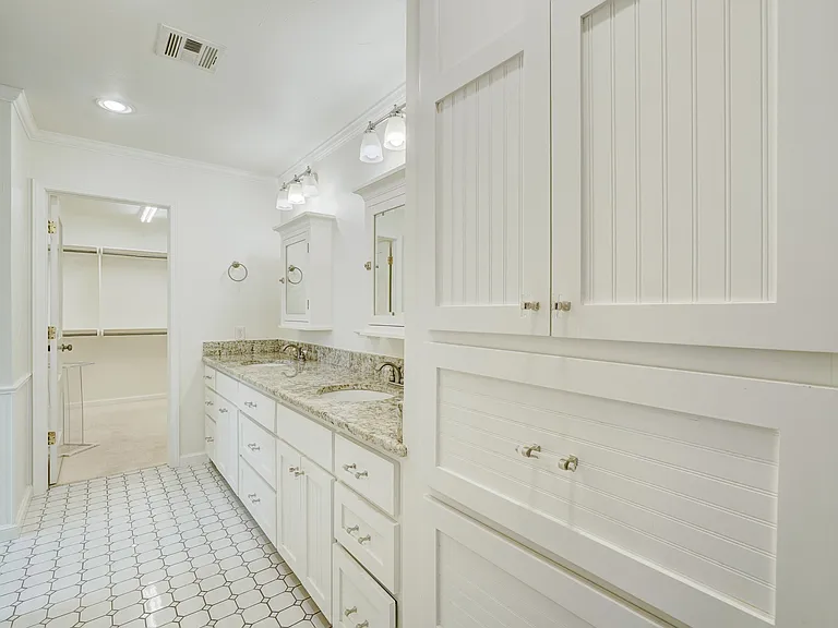 1108 Marlboro Ln — Photo 11