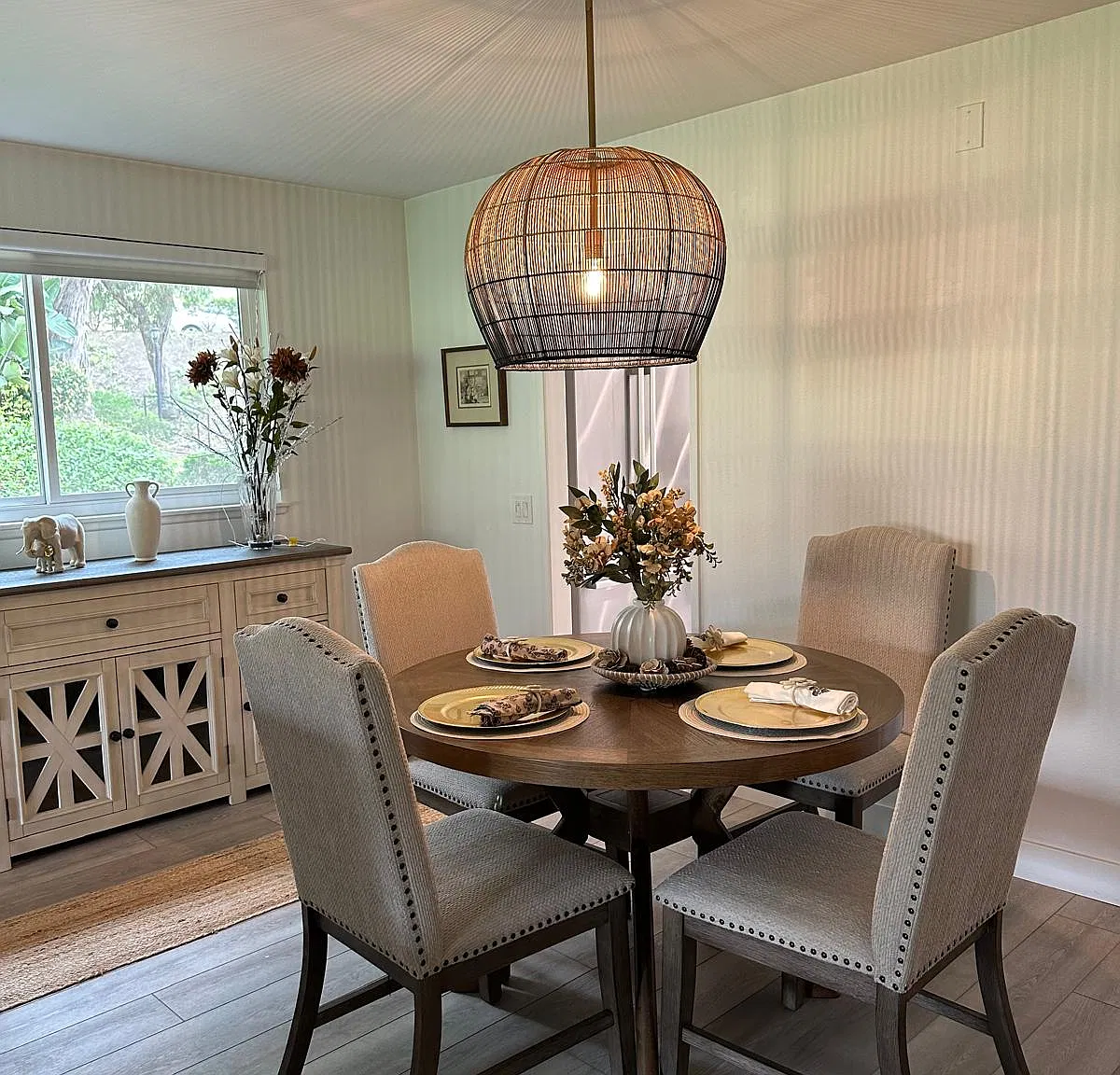 3 bed, 1238 sqft, $5,500 — Photo 1