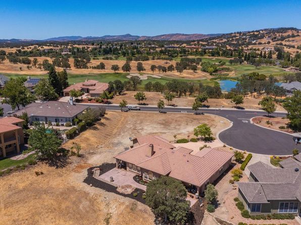 10 Flagstone Ct, Copperopolis, CA 95228