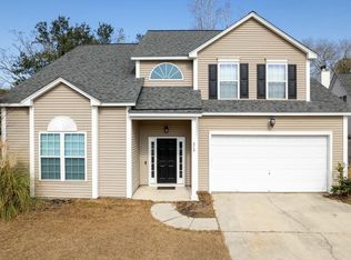 215 Evesham Dr, Summerville, SC 29485