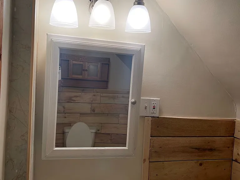 1345 Kellogg Ave — Photo 21