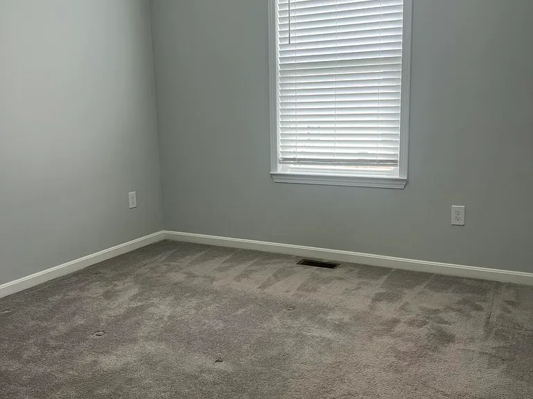 5057 Tealwood Dr — Photo 11