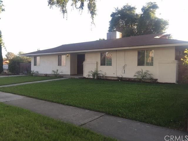 1st image of 1330 Flores St