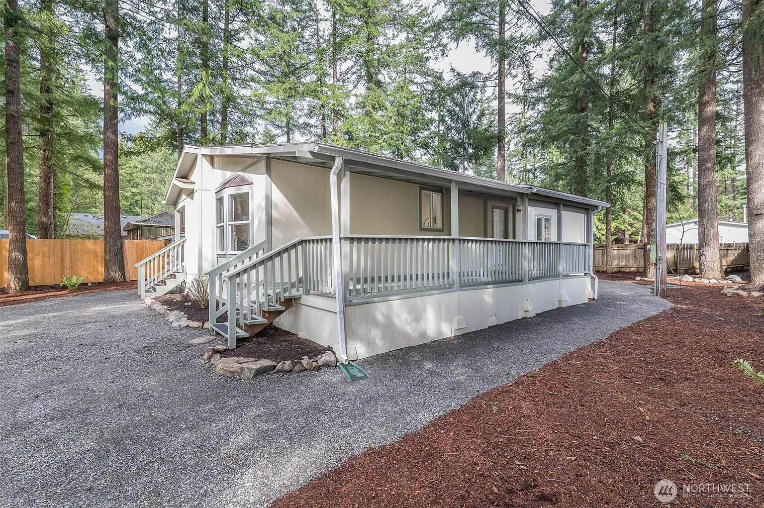 8578 Golden Valley Drive photo 1