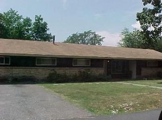 1202 S Detroit Ave, Russellville, AR 72801