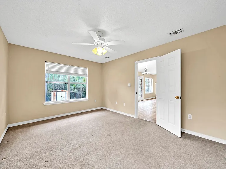 9750 Parker Lake Cir — Photo 26