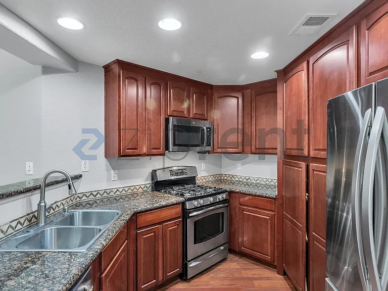 2210 Gellert Blvd #5405 — Photo 6