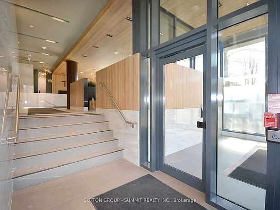 4th image of 21 Park St E #1606