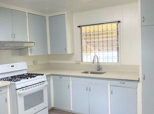 1550 Kokea St, Honolulu, HI 96817