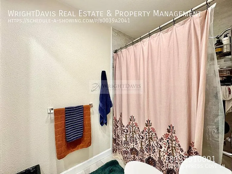 18200 Cypress Cove Ln — Photo 32