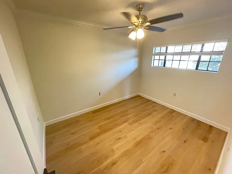 3632 S. Centinela Avenue — Photo 10