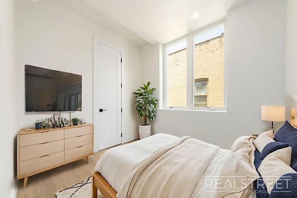1734 Nostrand Avenue — Photo 4