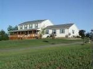 383 Timber Ln, Harpers Ferry, WV 25425