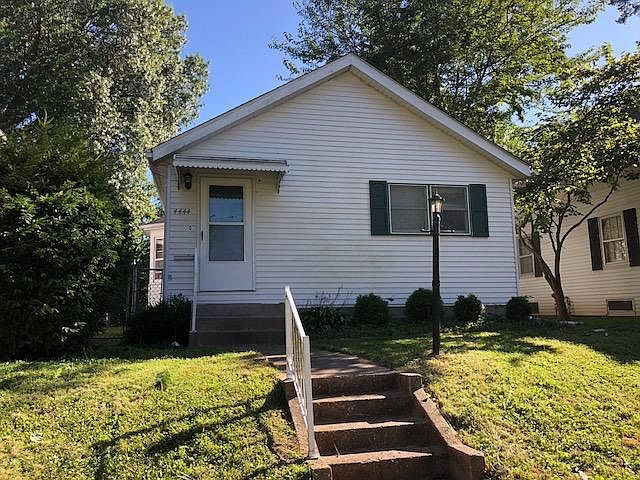 2nd image of 4444 17th Ave