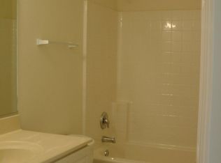 378 Route 518 APT 2F, Skillman, NJ 08558