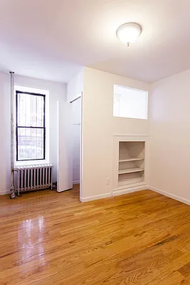 Rented by Pink Stone Realty LLC | media 6