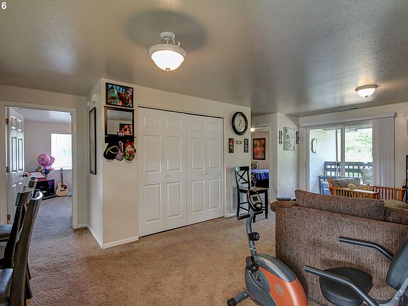 5th image of 30 Dion Ct APT 3