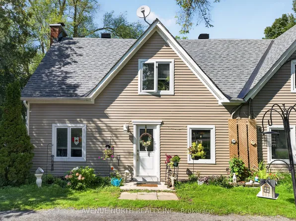 2941 Old Montreal Rd, Ottawa, ON K4C 1G2