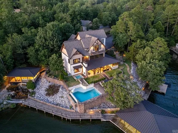 359 Dakota Dr, Hot Springs, AR 71913