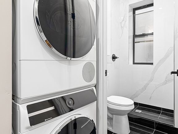 5th image of 140 E 17th St #32