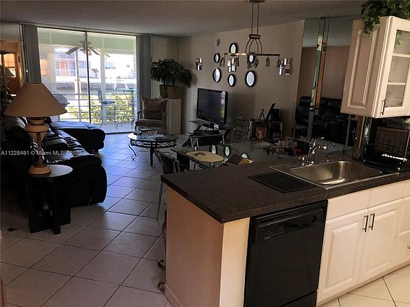 2nd image of 3551 NE 169th St APT 111