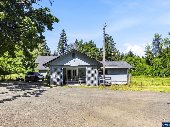 3rd image of 2150 Pioneer Rd