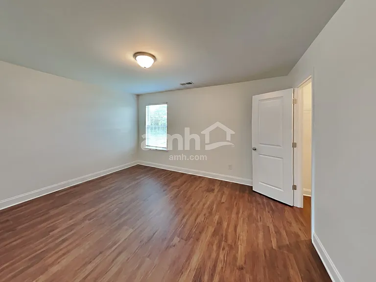150 Hazel Park Dr — Photo 16