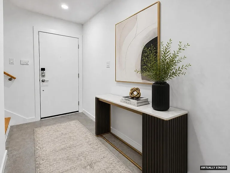 4921 Jack Ct — Photo 8