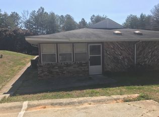 204 Thunderbird Cir APT D, Danville, VA 24540
