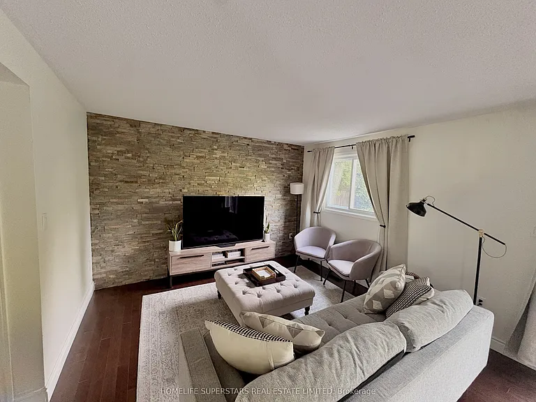 77 Horning Dr E — Photo 16