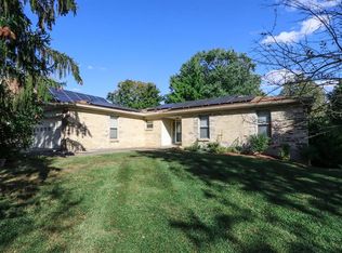 6522 Barret Rd, West Chester, OH 45069