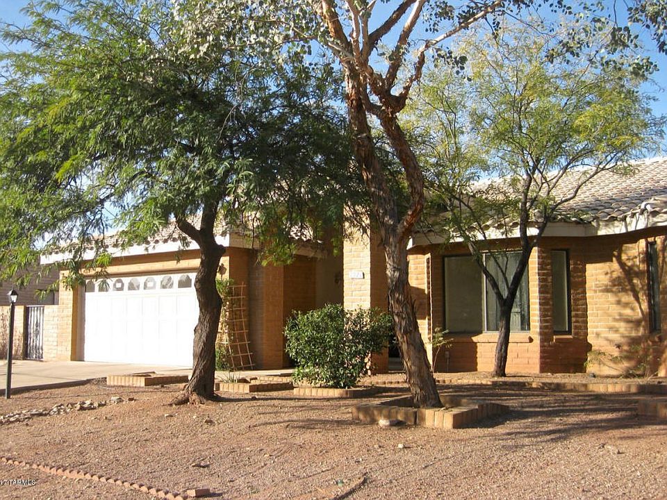 1st image of 1921 N Sarnoff Dr