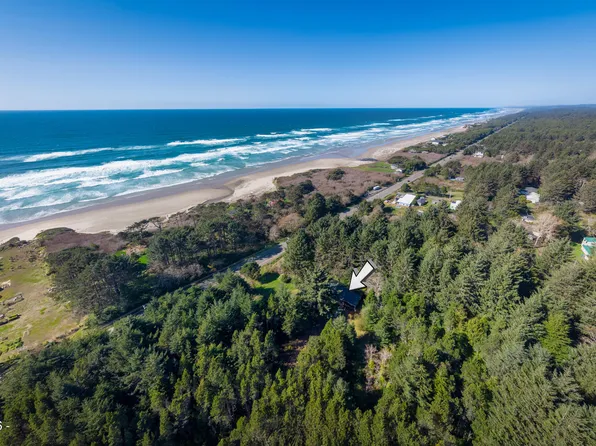 3934 Highway 101 N, Yachats, OR 97498