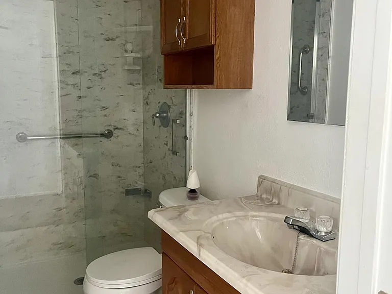 2315 W Butler Dr — Photo 10