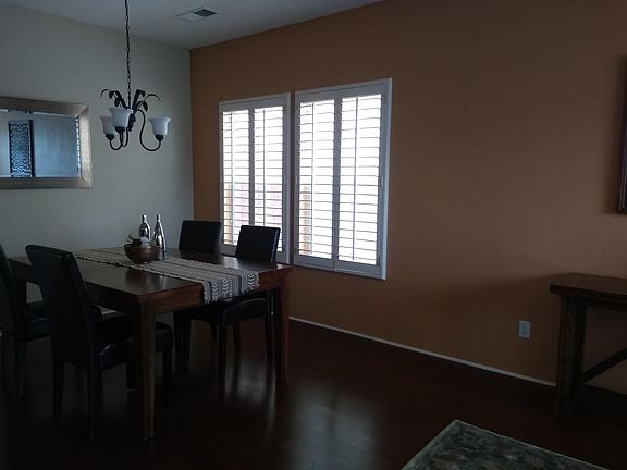 2nd image of 6801 Glenlochy Way NE